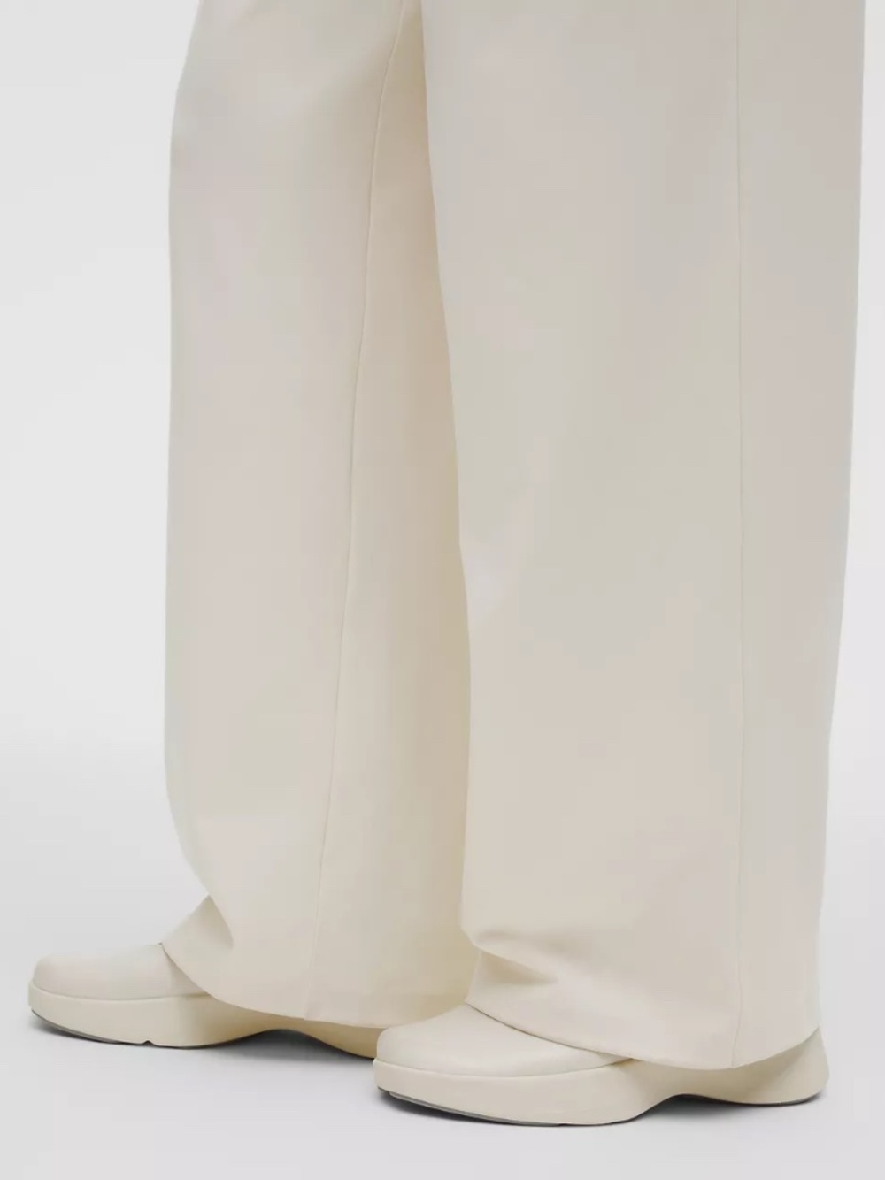 Lululemon Daydrift High-Rise Wide-Leg Trouser - Picture 7 of 10
